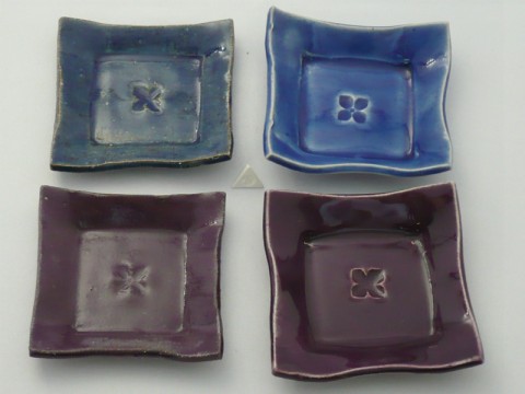 2-S-66　古代紫釉サムネイル